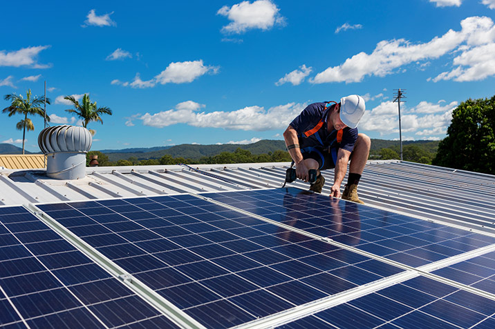 Kleine Photovoltaikanlagen: Erwerbstätigkeit muss nicht mehr angezeigt werden